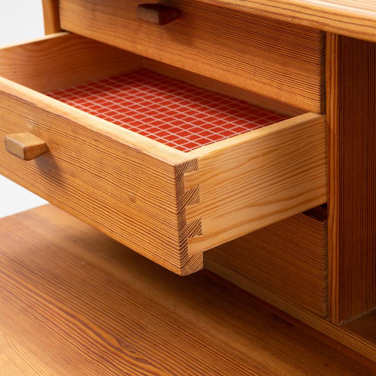 Carl Malmsten, skrivbord med uppsats, "Fryklund".