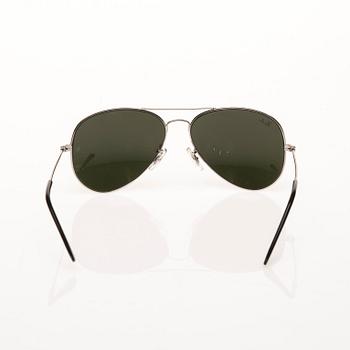 SOLGLASÖGON, Ray-Ban.
