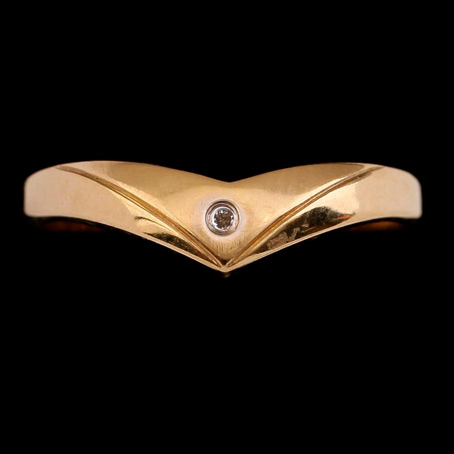 RINGAR, 6 st, 18 k guld med olika stenar. Total vikt ca 6 gram.