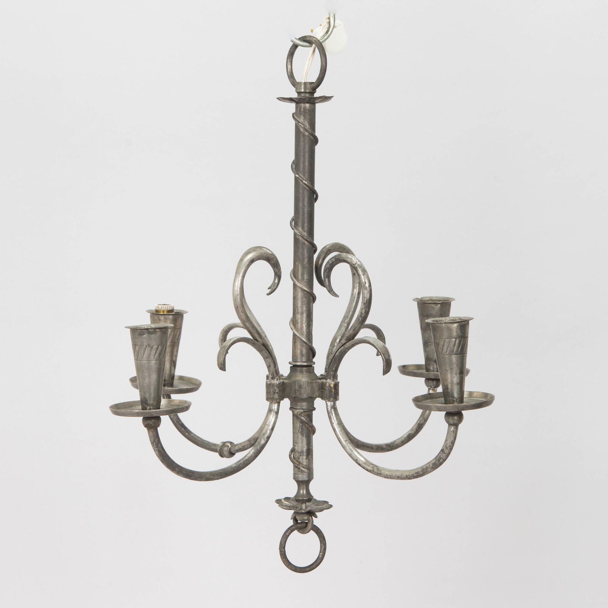 Paavo Tynell, a 1930's 'R2' chandelier for Taito. Height 54 cm.