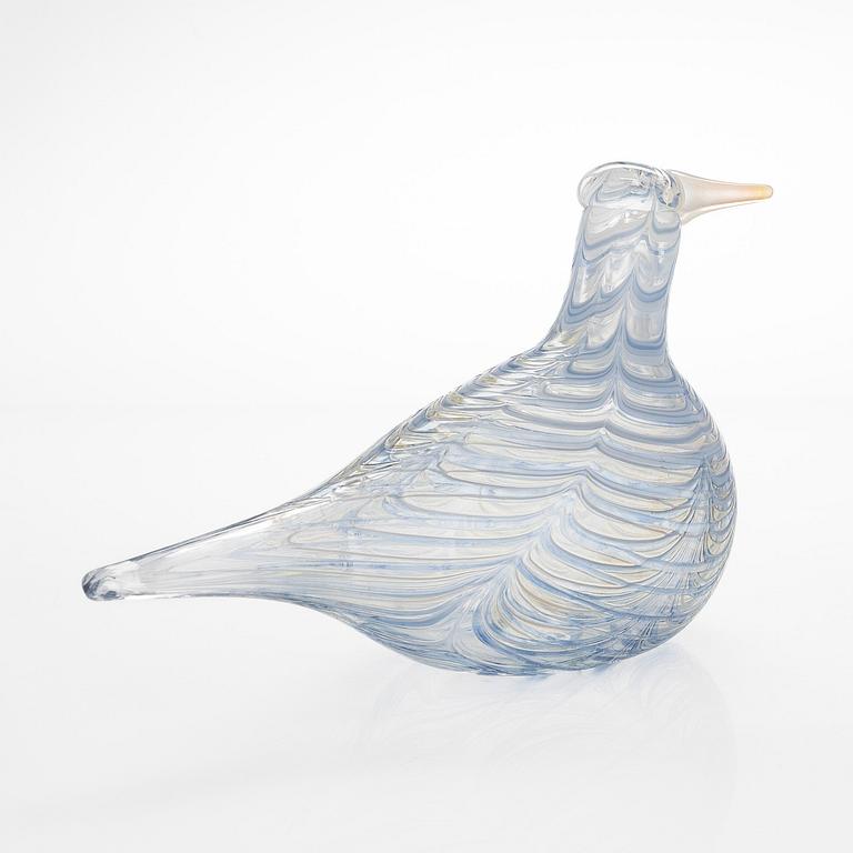 Oiva Toikka, a 'Cloud tern' glass bird, second quality, signed O. T Nuutajärvi II.