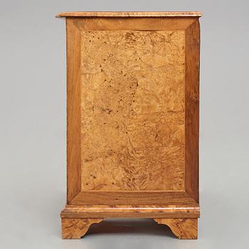 A Swedish late Baroque 1720-40's writing desk.