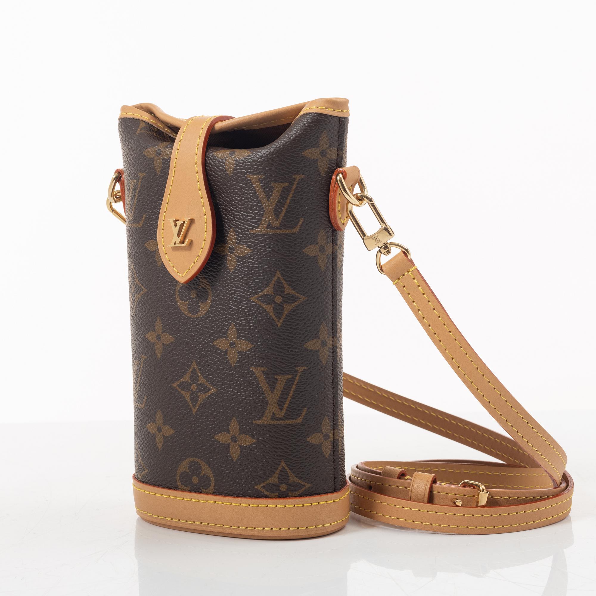 Louis Vuitton, väska, "Fold Me Pouch", 2023.