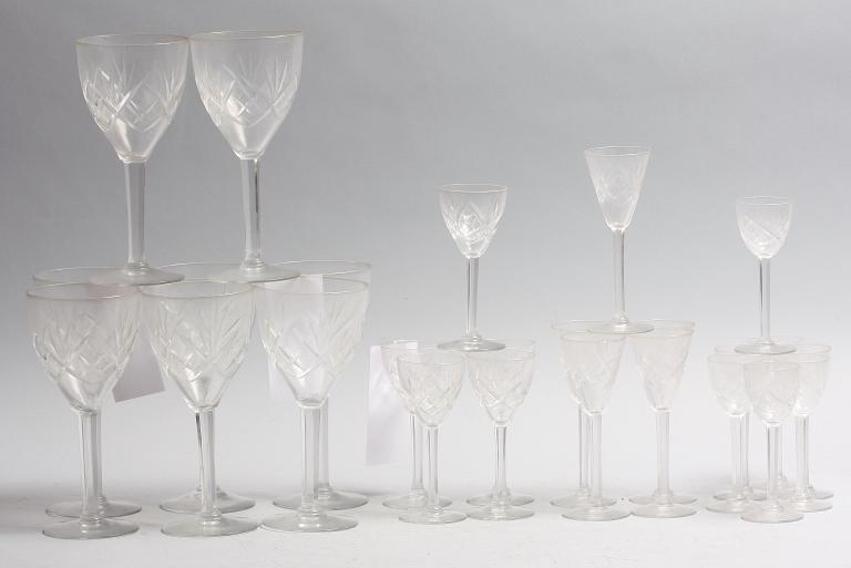 GLASSERVISDELAR, 25 st, Sverige 1900-tal.
