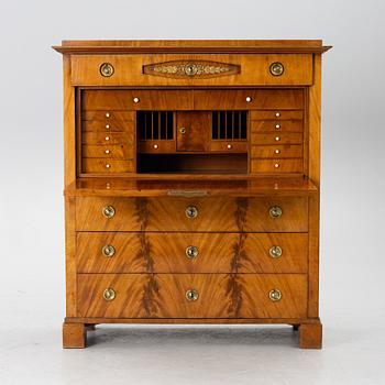 Chiffonier, empire, utförd av Daniel Sehfbom (mästare i Stockholm 1800-1837).