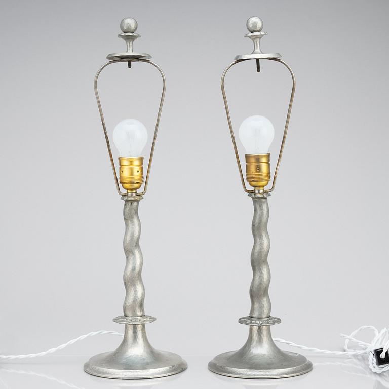 Harald Notini, bordslampor 1 par, modell "6891", Arvid Böhlmarks Lampfabrik, 1920-tal.