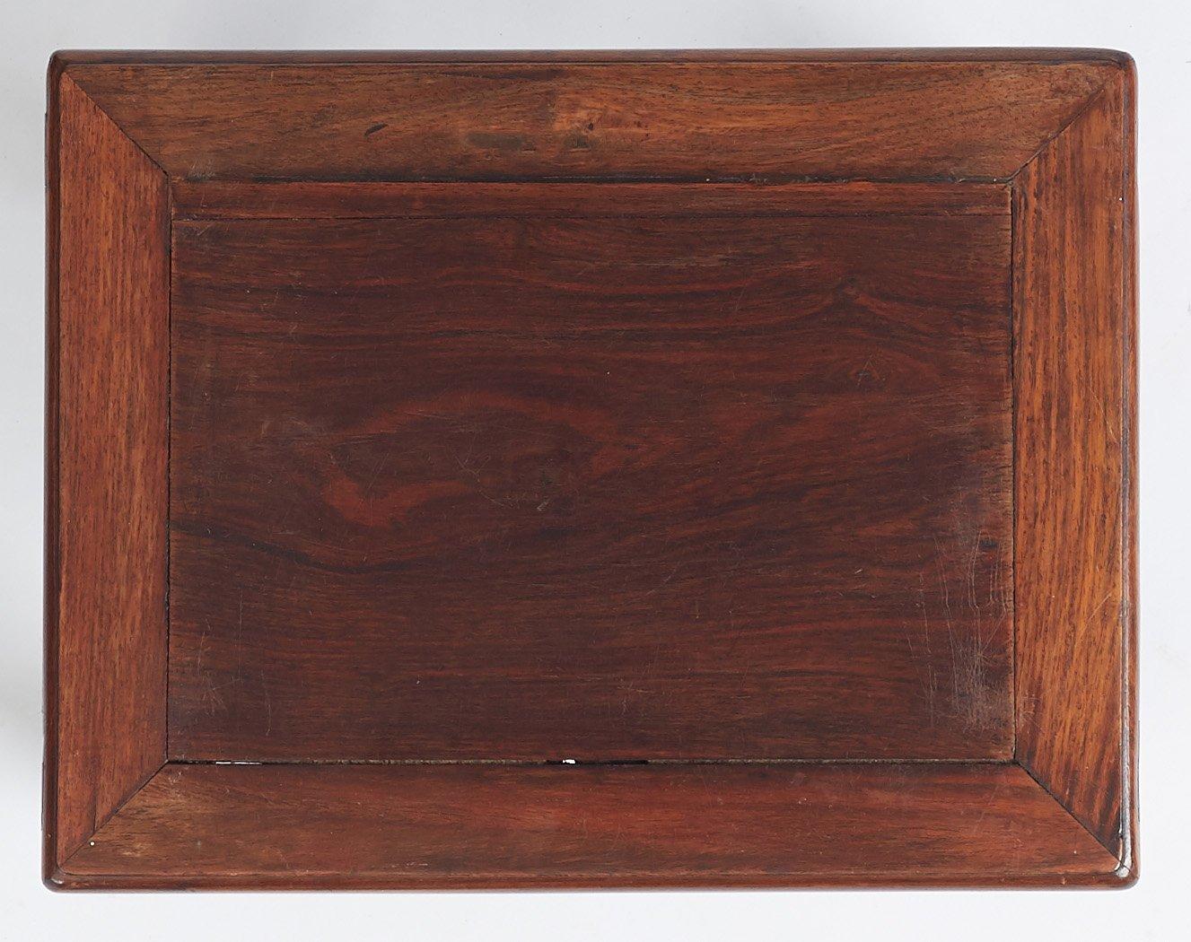 A small huali table/stool 'Fangdeng', 17/18th century.