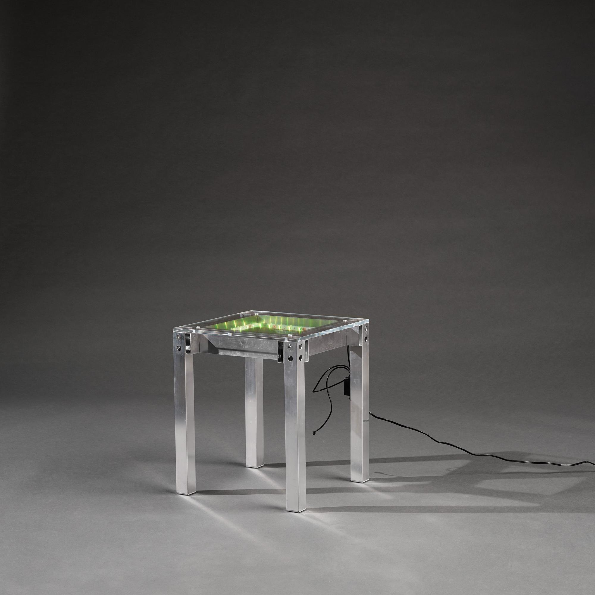 Fredrik Paulsen, bord/pall, unik, "Sidetable One, The Light Fantastic", JOY 2024.