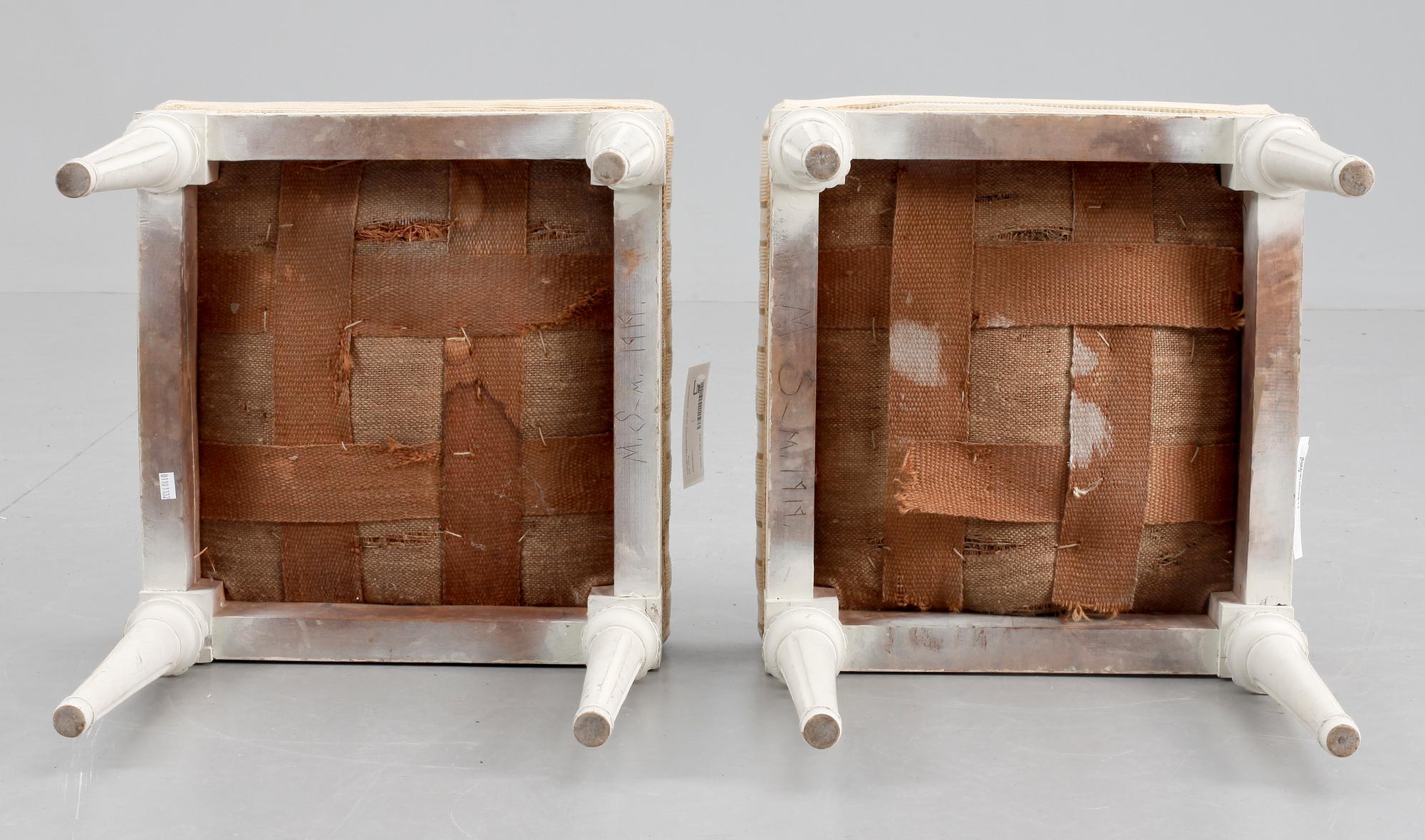 TABURETTER, ett par, gustaviansk stil, 1919.