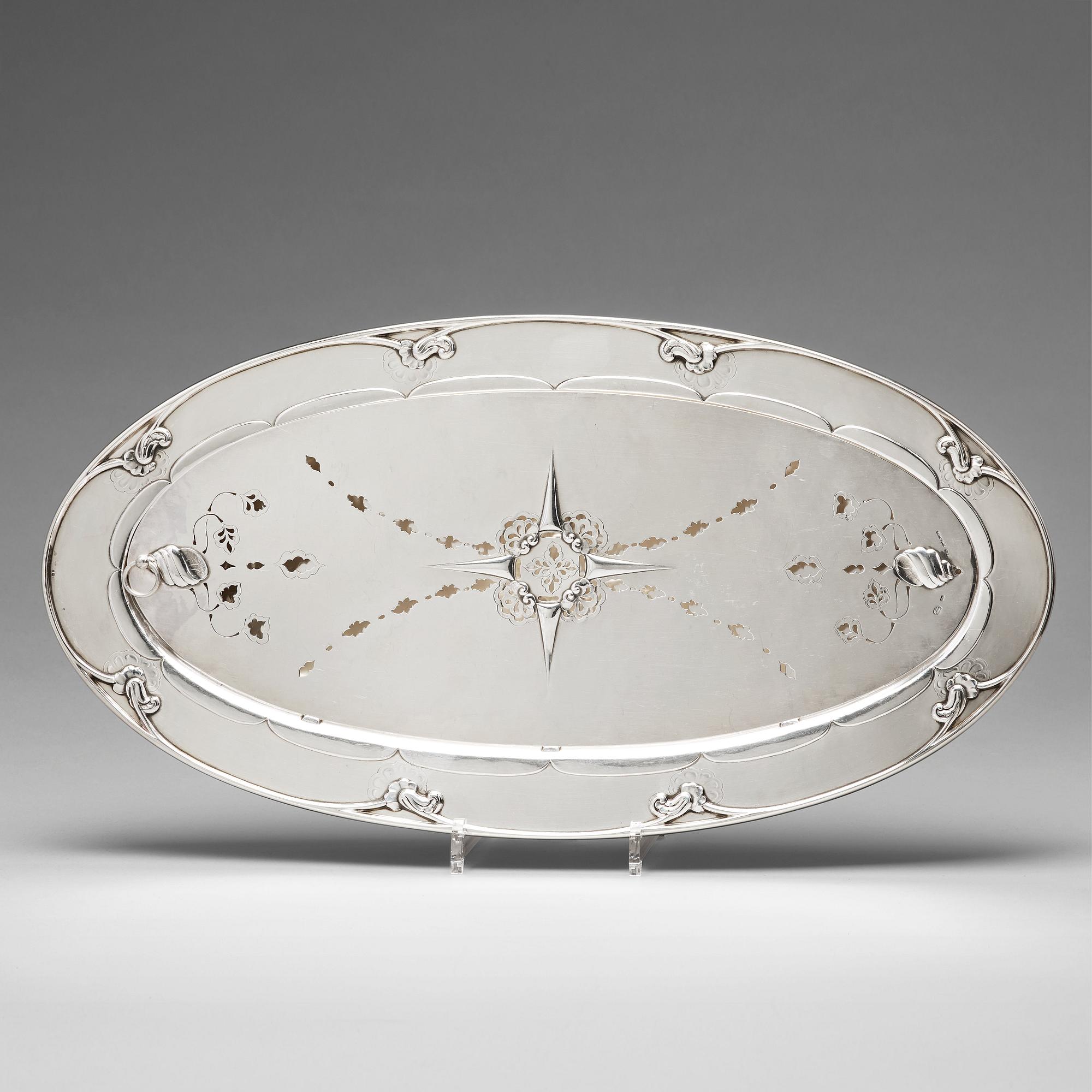 Georg Jensen, an 830/1000 silver fish serving platter, Copenhagen 1918, Swedish import marks, design nr 206.