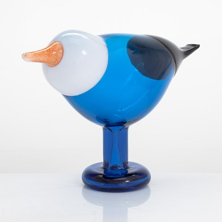 Oiva Toikka, a glass bird, signed O. Toikka Nuutajärvi.