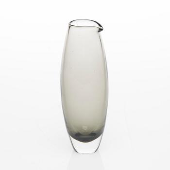 TILLBRINGARE, glas, i-linjen, signerad, Timo Sarpaneva, Iittala -57. Formgiven 1956.