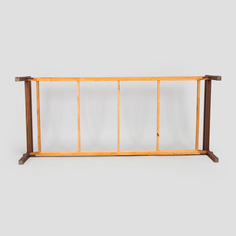 Reino Ruokolainen, päivävuode / sänky H-malli, Haimi 1960-luku.