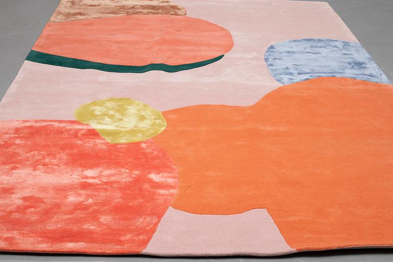 A carpet,  "Poppykalas", tufed, Layered, ca 350 x 250 cm.