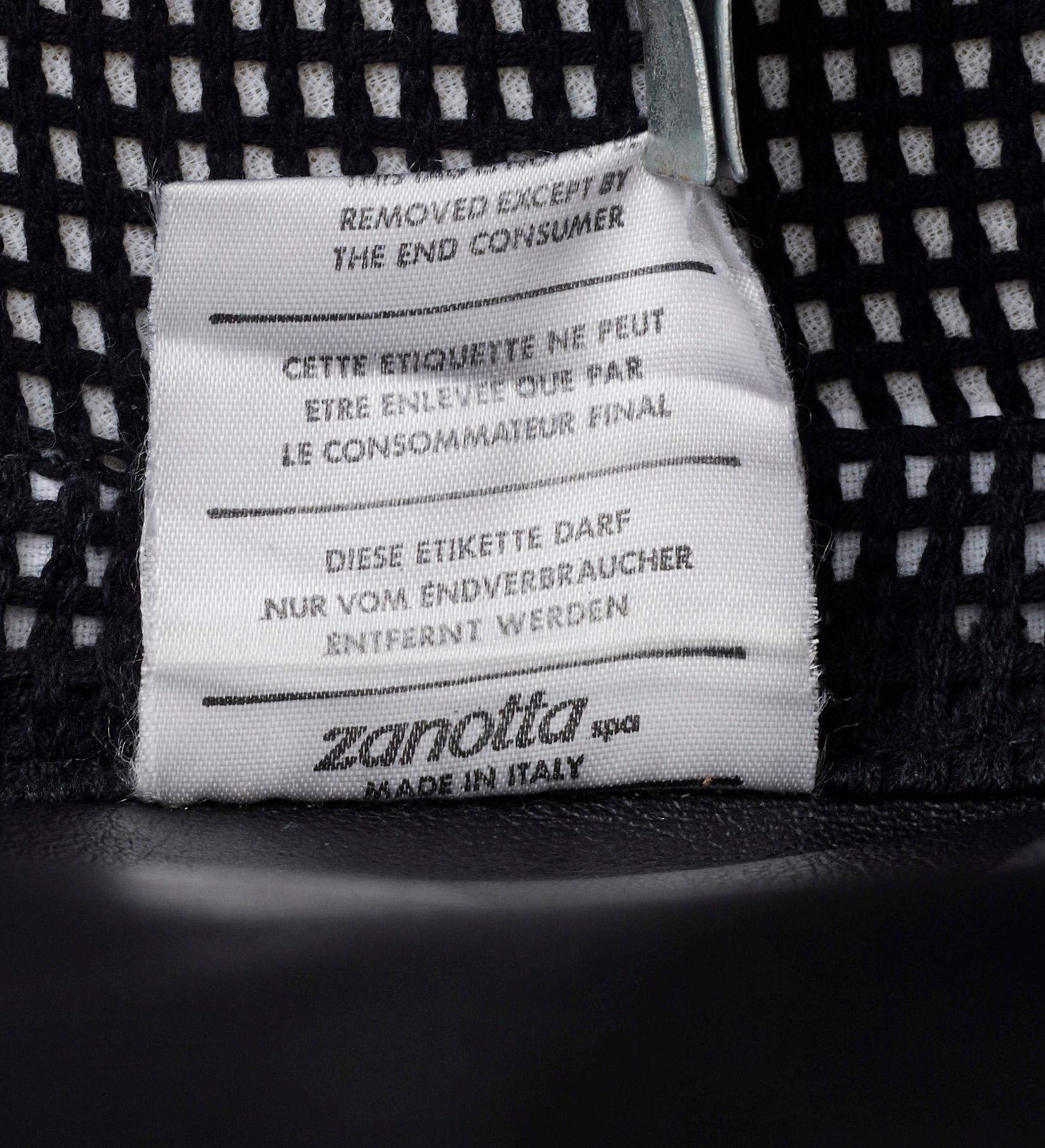 JONATHAN DE PAS, DONATO D'URBINO & PAOLO LOMAZZI, soffa "Onda", Zanotta, Italien.