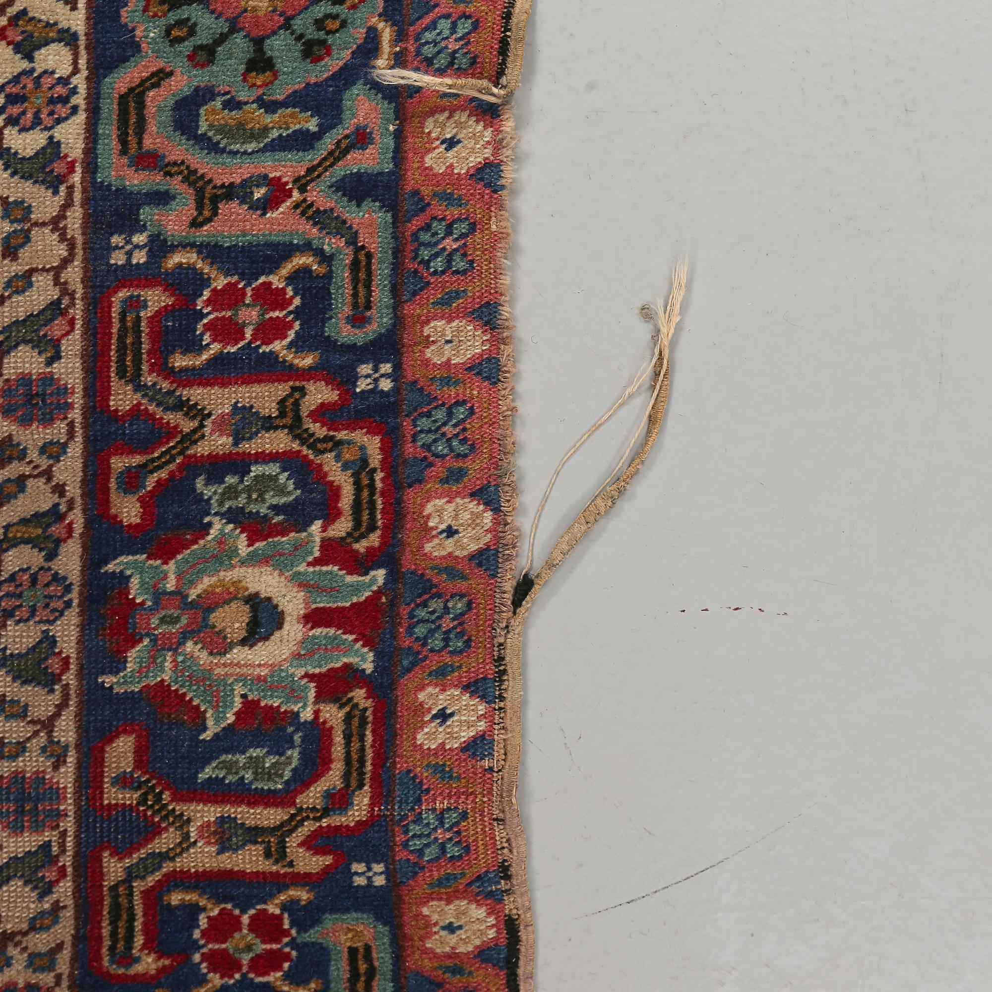 MATTA, orientalisk, old/semiantik, 170 x 120 cm.