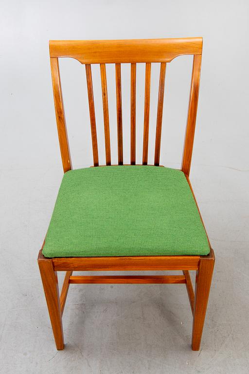 Svante Skogh, a set of sex chairs from Vindö Balder möbler, Vaggeryd, second half of the 20th century.