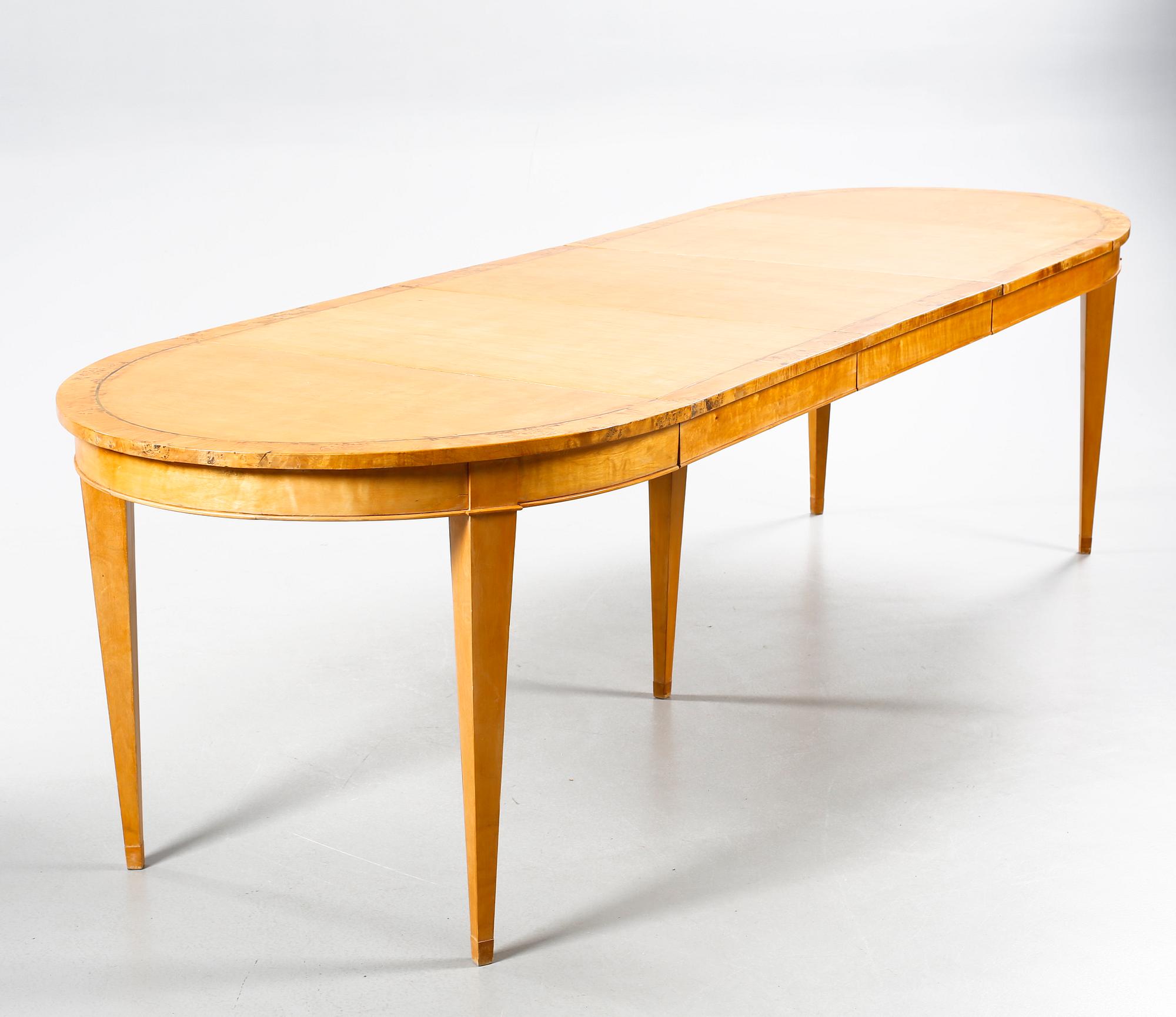 A dining table from around the year of 1900.