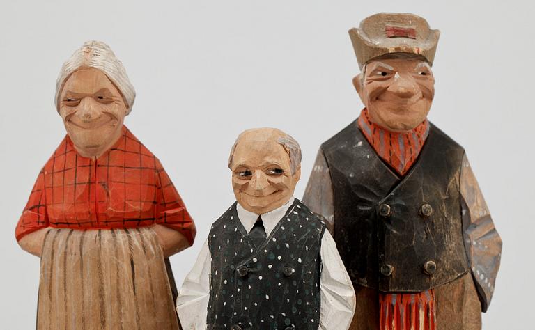 CARL OLOF TRYGG OCH CARL JOHAN TRYGG, 2+1st, skulpturer trä, signerade, varav en daterad 1939.