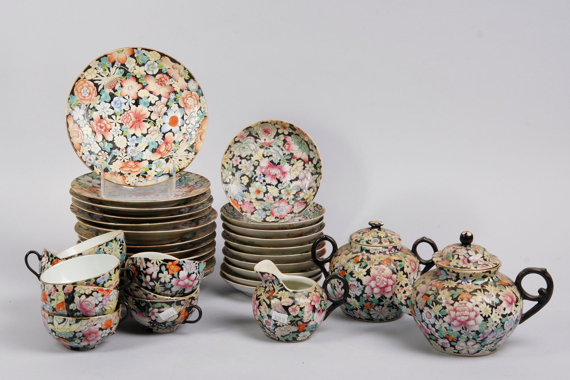 TESERVIS, 24 delar, porslin. Orientalisk.