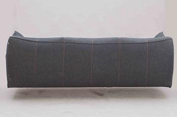 SOFFA, "Bambole". Mario Bellini, B&B.