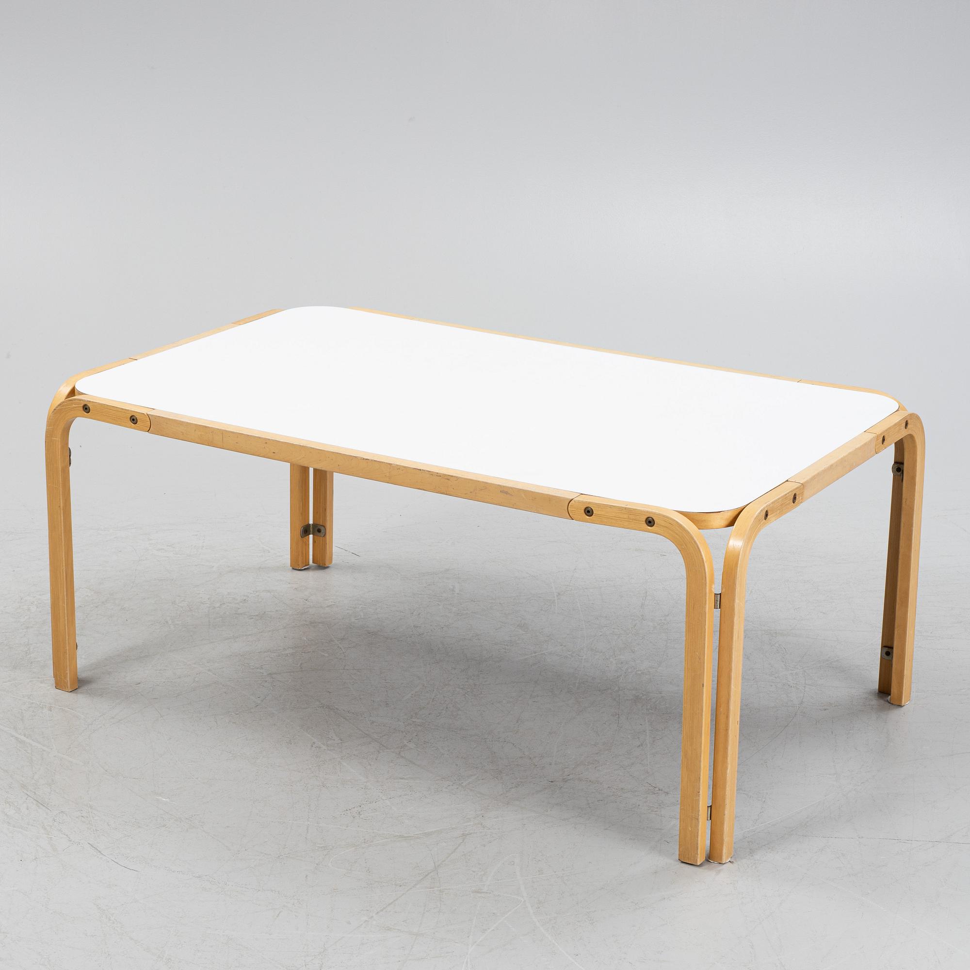 Kari Asikainen, a coffee table, Artek, second half of the 20th Century.