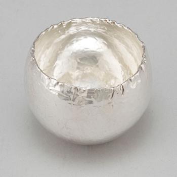 REY URBAN, a sterling silver tumbler, Stockholm, 1973.