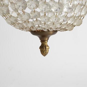 Ljuskrona, empirestil, 1900-talets andra hälft.