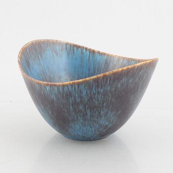 Gunnar Nylund, a model AXK stoneware bowl, Rörstrand.