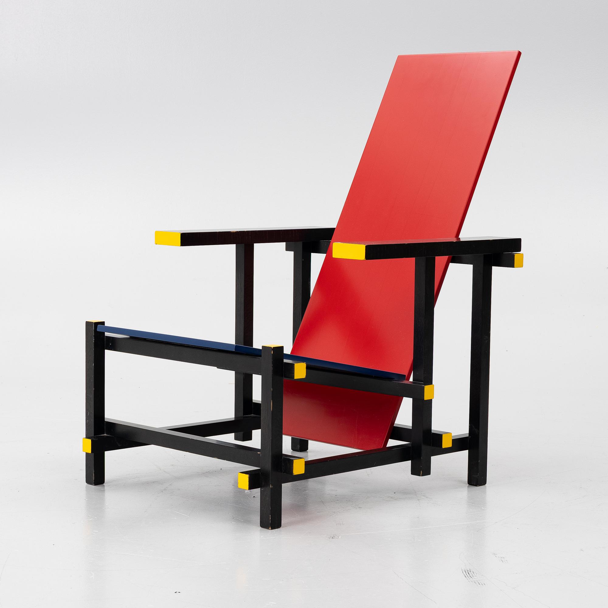 Gerrit Rietveld, “Red and blue chair”, Cassina, contemporary.