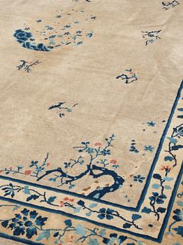 MATTA, semiantik Kina, sannolikt Beijing. 353,5 x 287 cm.