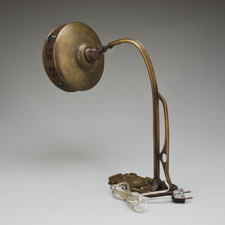 BORDSLAMPA, jugend. 1900-talets början.