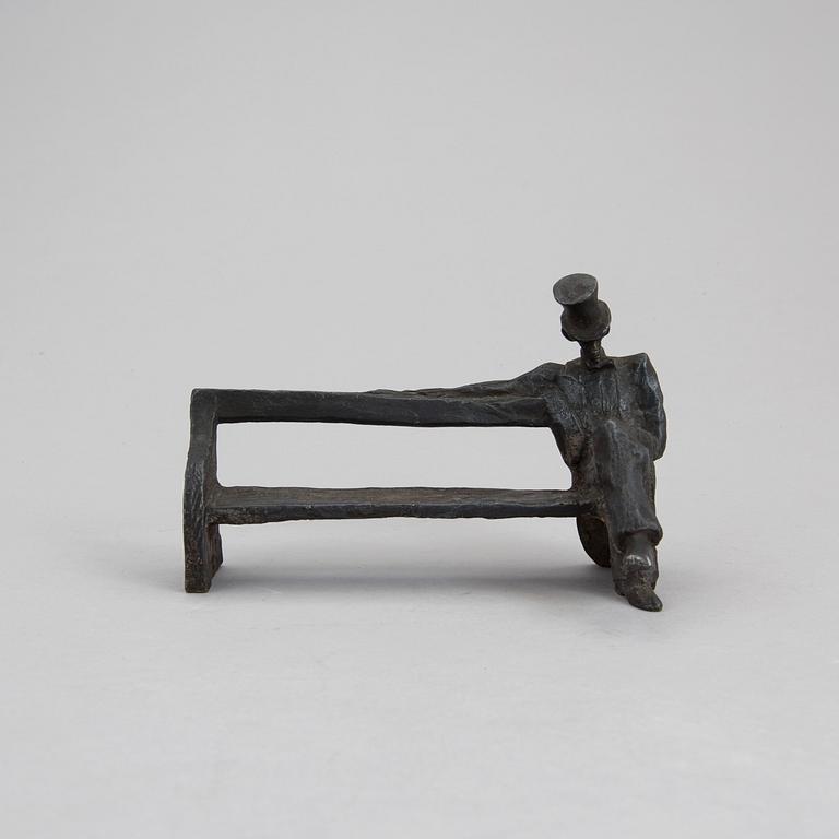 KG BEJEMARK, skulptur, "Nils Ferlin", signerad.