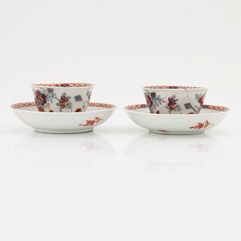 Koppar med fat, 2 st, porslin, Meissen, 1700-tal.