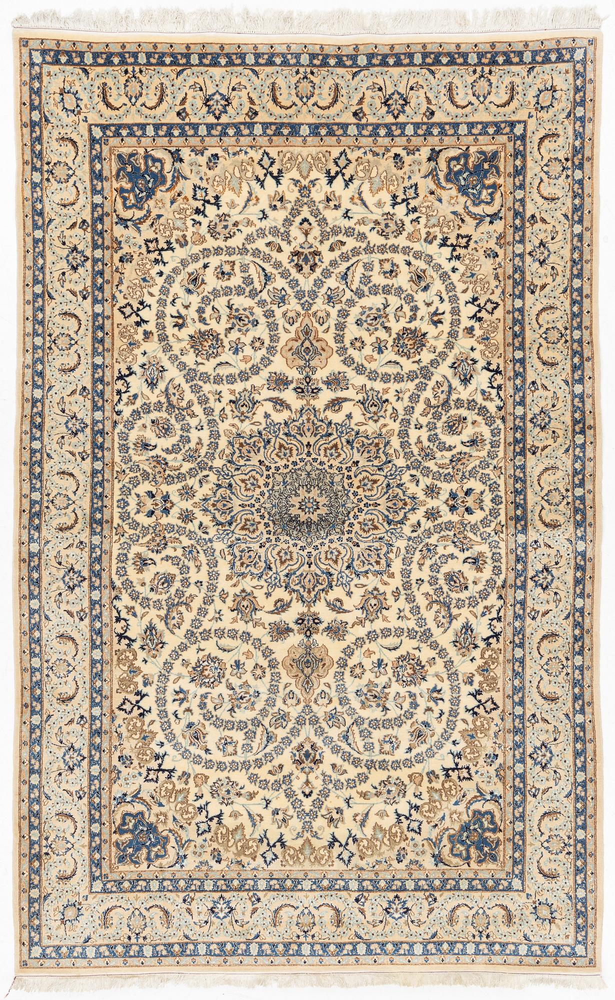 Rug, Nain, Approx. 268 x 170 cm.