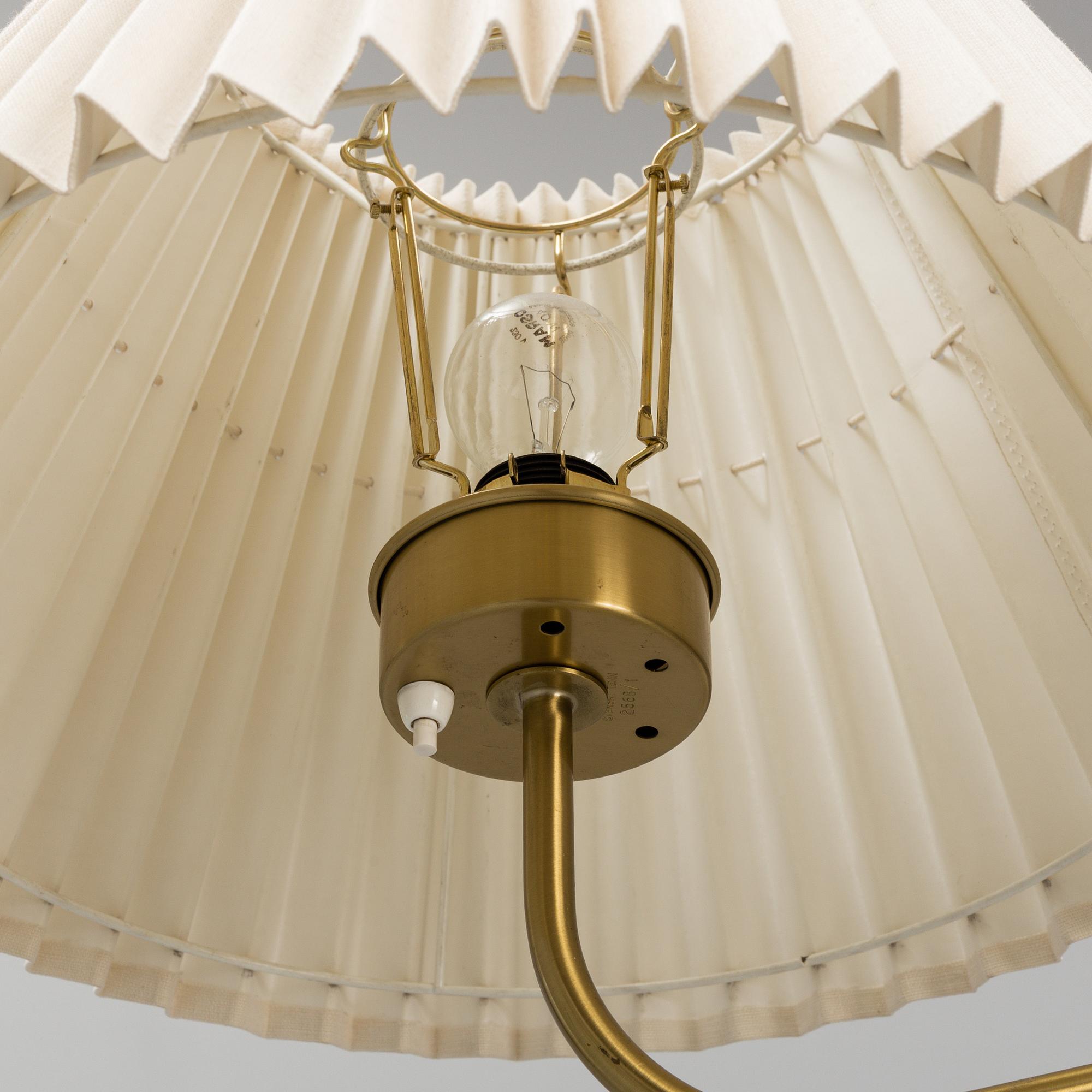 JOSEF FRANK, a model 2568/1 floor light, Firma Svenskt Tenn.