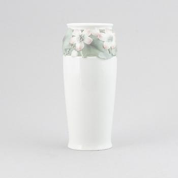 MELA ANDERBERG, porcelaine vase.