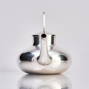 Carl-Gustaf Jahnsson, a silver teapot, Stockholm 1969.