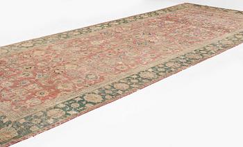 A safavid 'Spiral vine' Esfahan carpet, central persia, mid to second haft of the 17th century. Ca 562 x 231 cm.