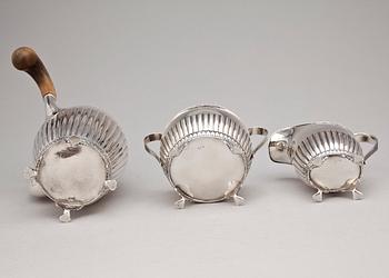 KAFFESERVIS, 3 delar, silver, K A Anderson, Stockholm, 1905 resp 06. Vikt ca 881 g.