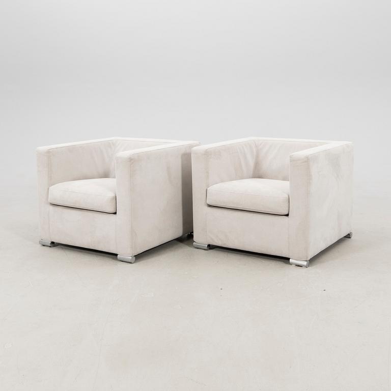 Armchairs, a pair by Saba Italia, 21st century.