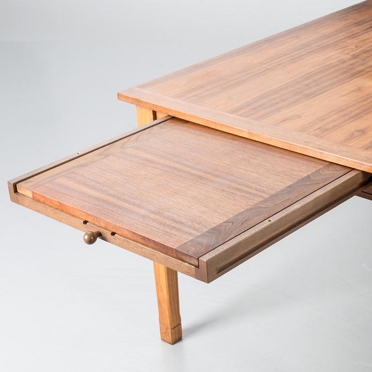 MATBORD, Design Anika Reuterswärd för Fogia. 2000-tal.