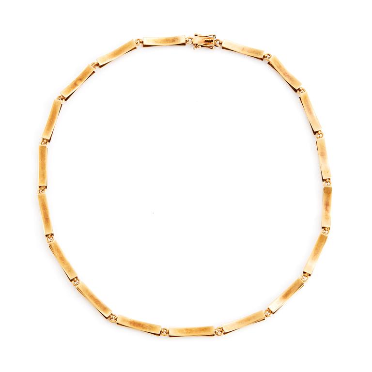 Bengt Liljedahl, An 18K gold necklace, Stockholm 1989.