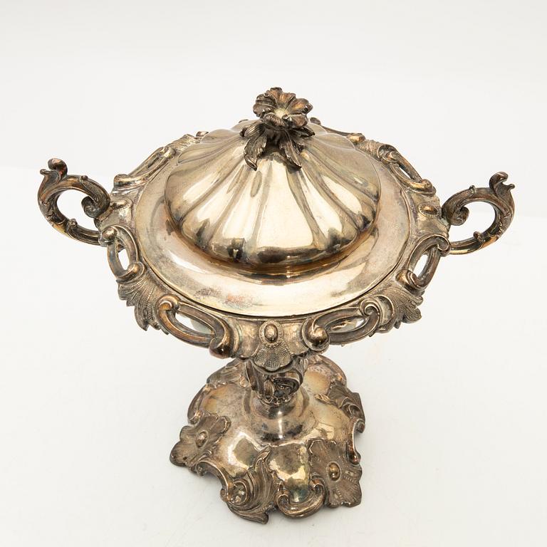 Strösockerskål, silver, Christian Hammer, Stockholm, 1868.