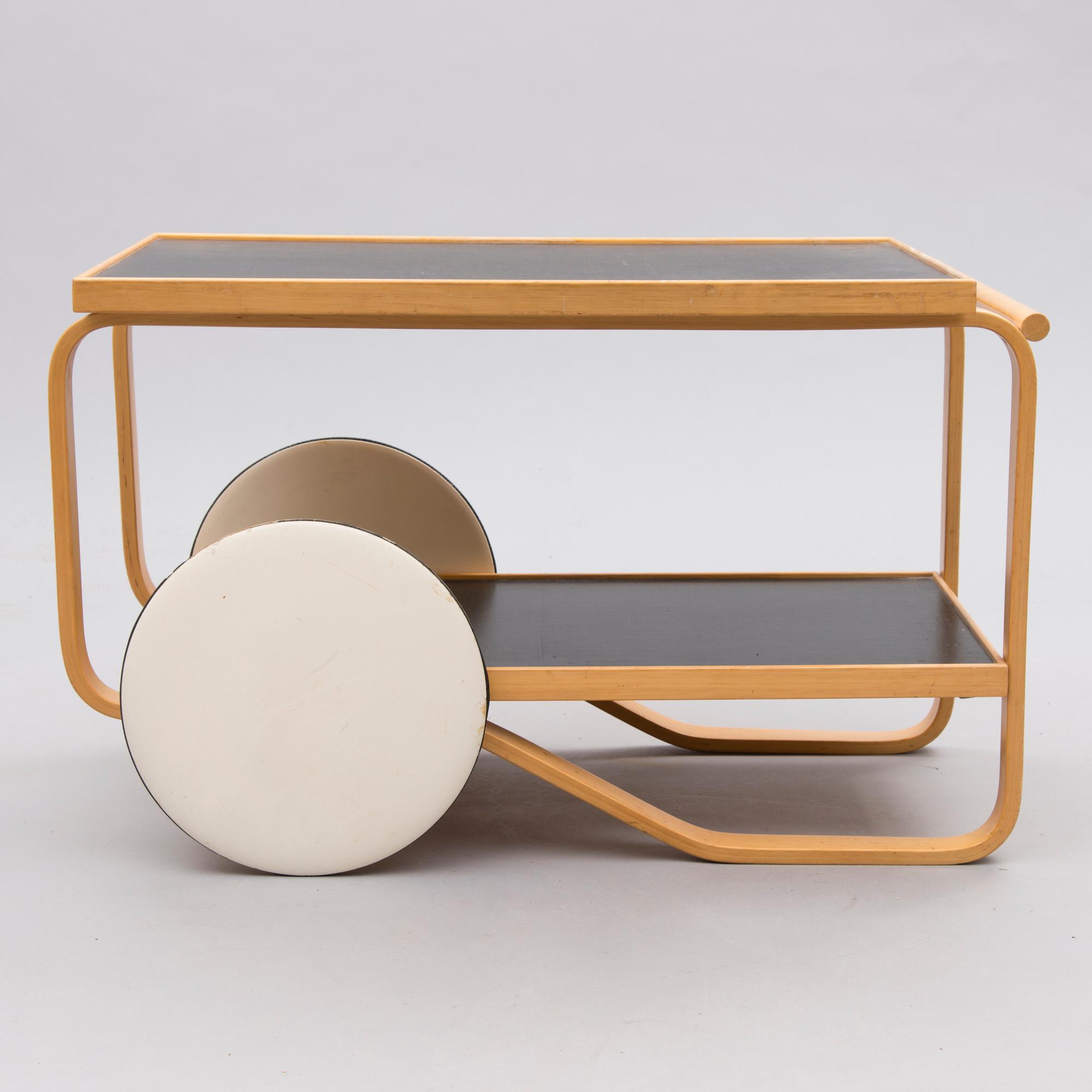 ALVAR AALTO, tarjoiluvaunu, malli 901, Artek 1960-luvun loppu.