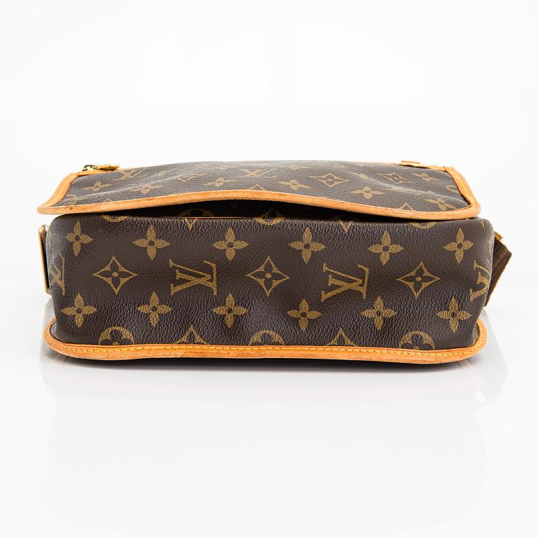 Louis Vuitton, "Bosphore Messenger PM", väska.