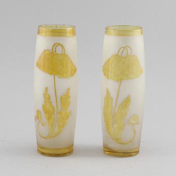 VASER, ett par, glas, jugend, 1900-talets första kvartal.