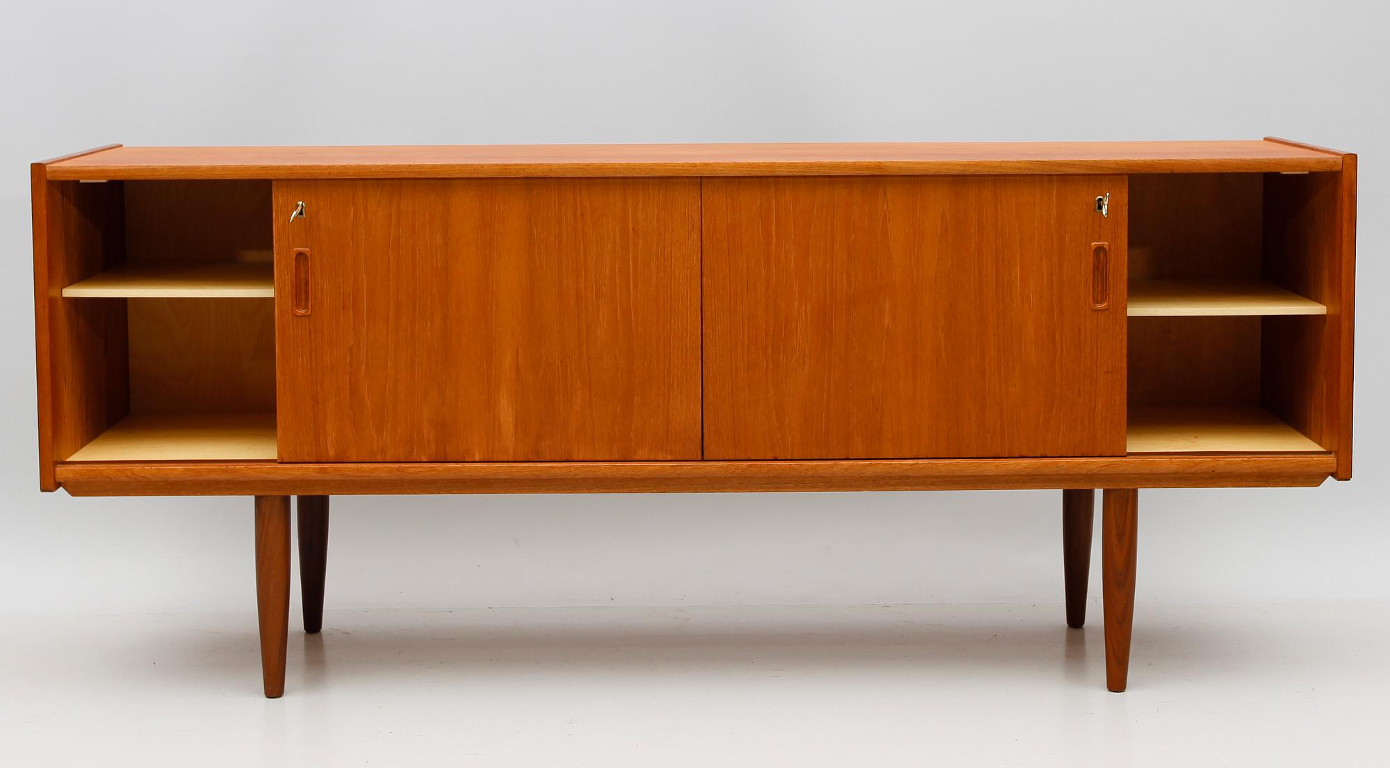 SIDEBOARD, 1900-talets andra hälft.