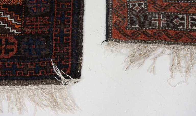 MATTOR, 2 st, orientaliska. 195 x 96 resp 150 x 87.