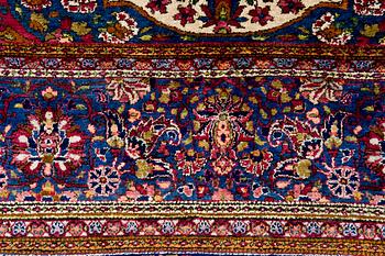SEMIANTIK SILKE KESHAN. 339 x 224 cm.